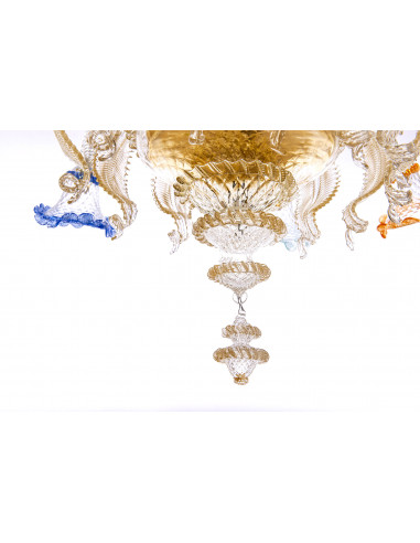 Dettaglio finale lampadario murano con oro 24k