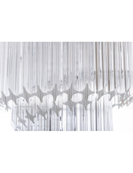 Detail of the modern Murano luxury chandelier - with quadriedri crystal glass Detail of the modern Murano luxury chandelier - with quadriedri crystal glass